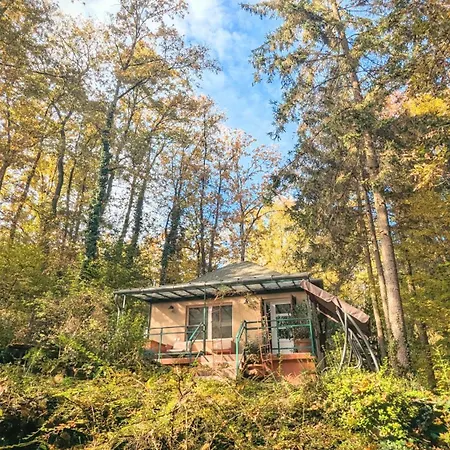 Csuszka Vendeghaz Apartment *