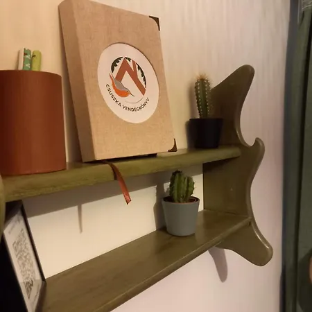 Csuszka Vendeghaz Apartment Verőcemaros