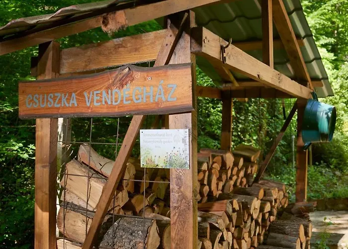 Csuszka Vendeghaz * Verőcemaros